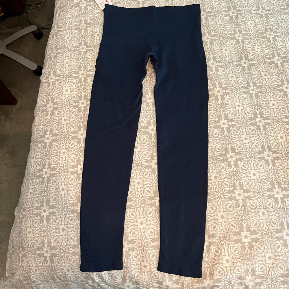 NWT shaping leggings